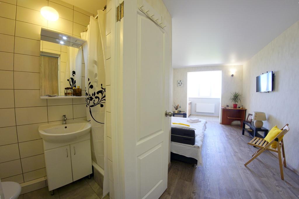 54A Tselinogradskaia Str At Alekseevka Underground 哈尔科夫 外观 照片